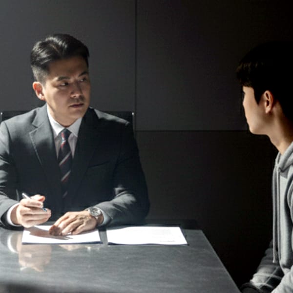 경찰 경력, 김동완변호사